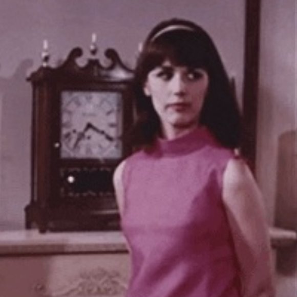 Meet your Posher, Mckenzie - Picture 1 of 1